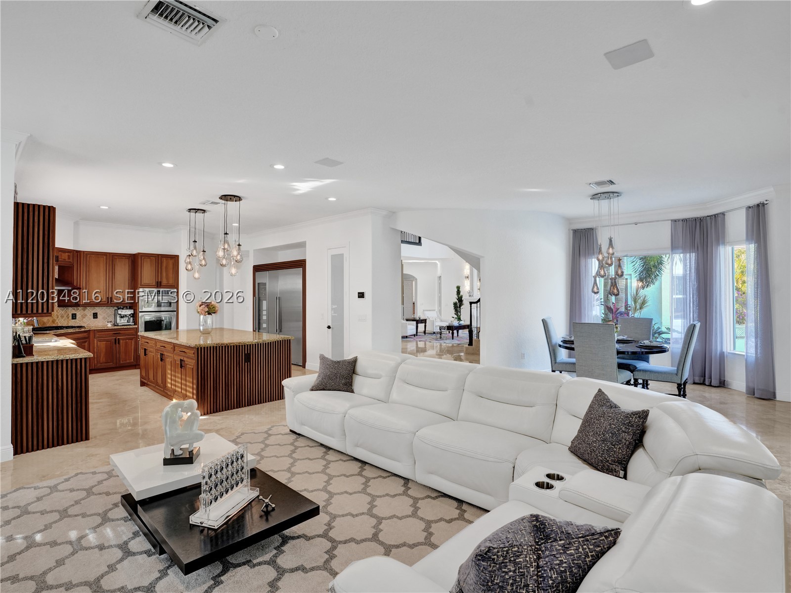 14321 N Jockey Cir N, Davie FL 33330