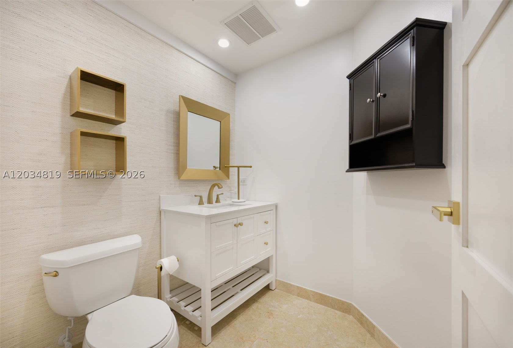 801 Brickell Key Blvd #2008, Miami FL 33131