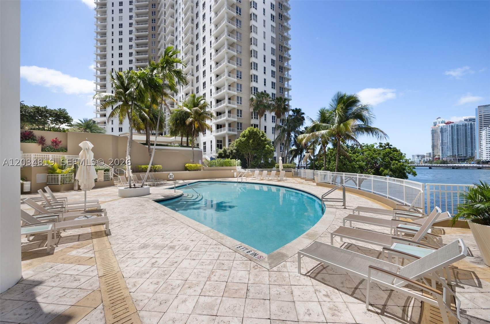 801 Brickell Key Blvd #2008, Miami FL 33131
