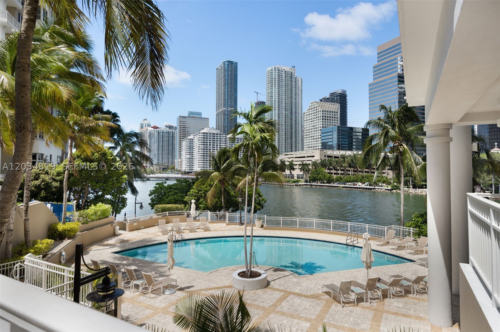 801 Brickell Key Blvd #2008, Miami FL 33131
