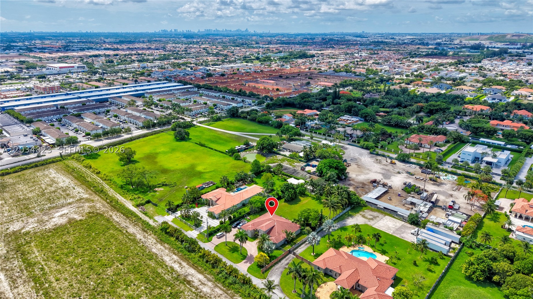 9810 NW 137th St, Hialeah Gardens FL 33018