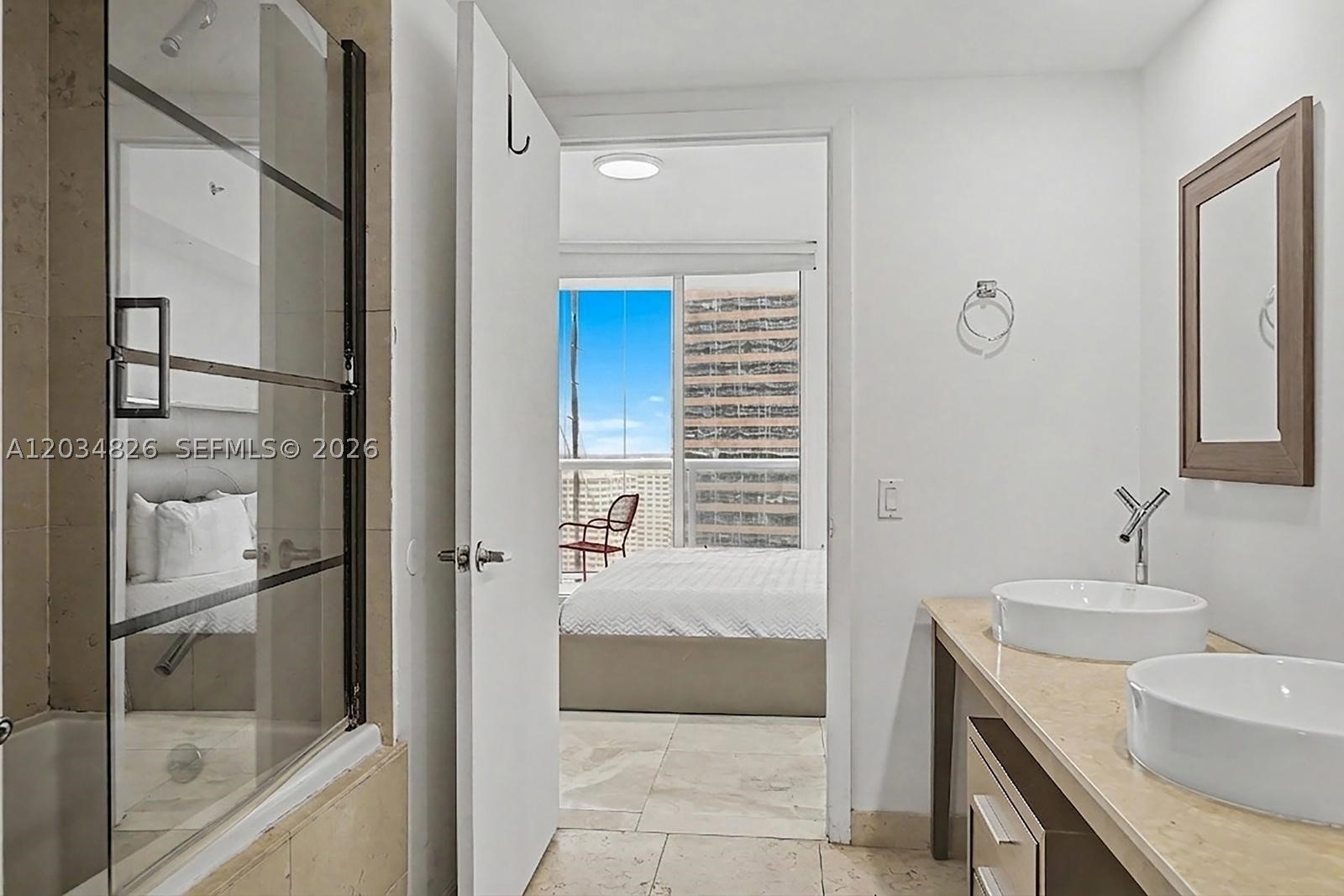 485 Brickell Ave #2209, Miami FL 33131