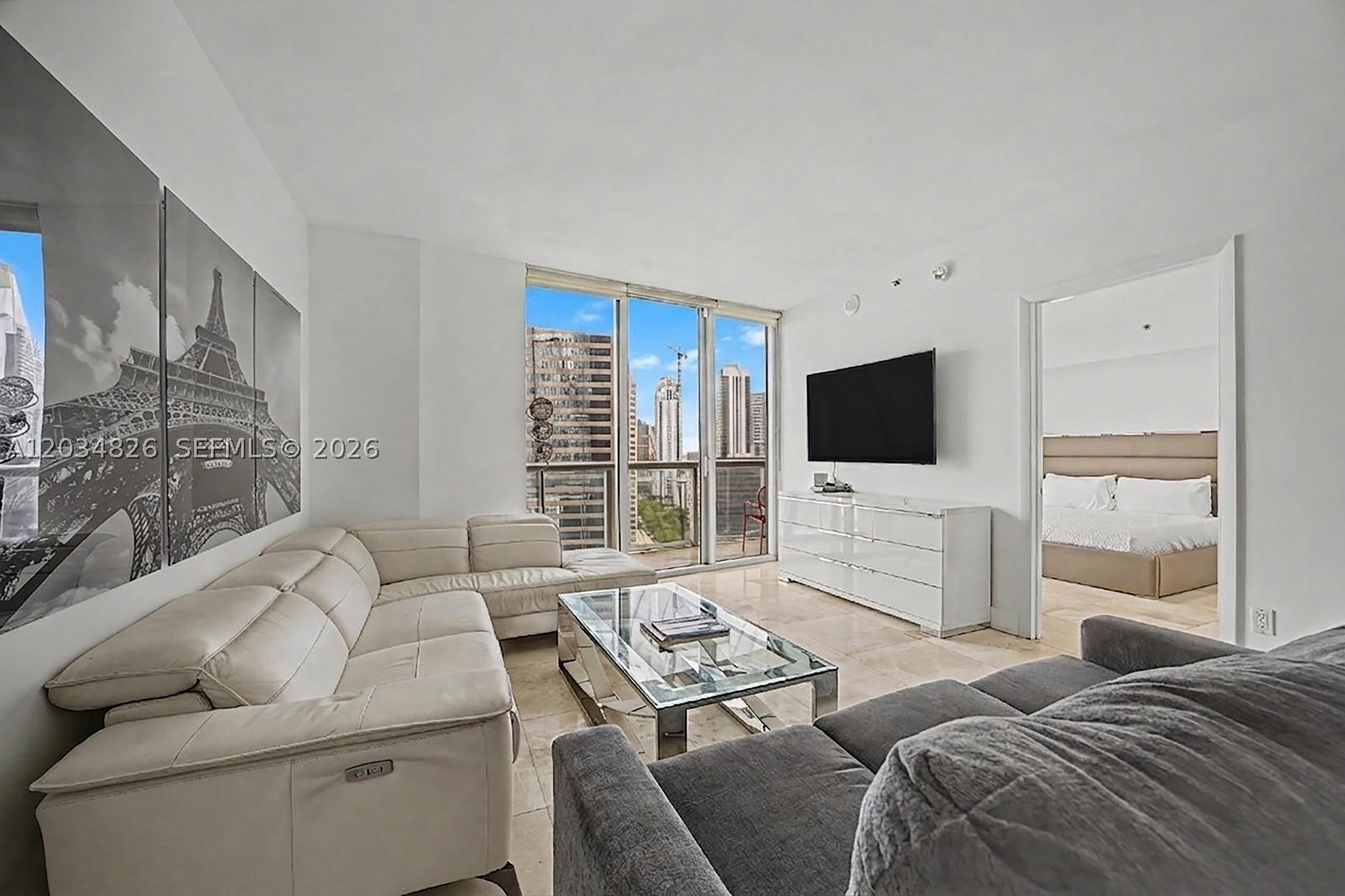 485 Brickell Ave #2209, Miami FL 33131