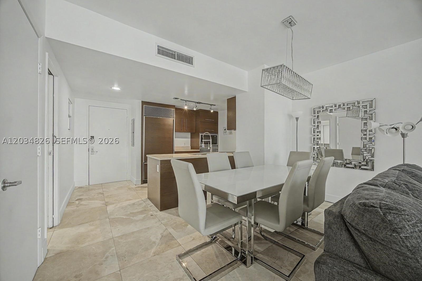 485 Brickell Ave #2209, Miami FL 33131