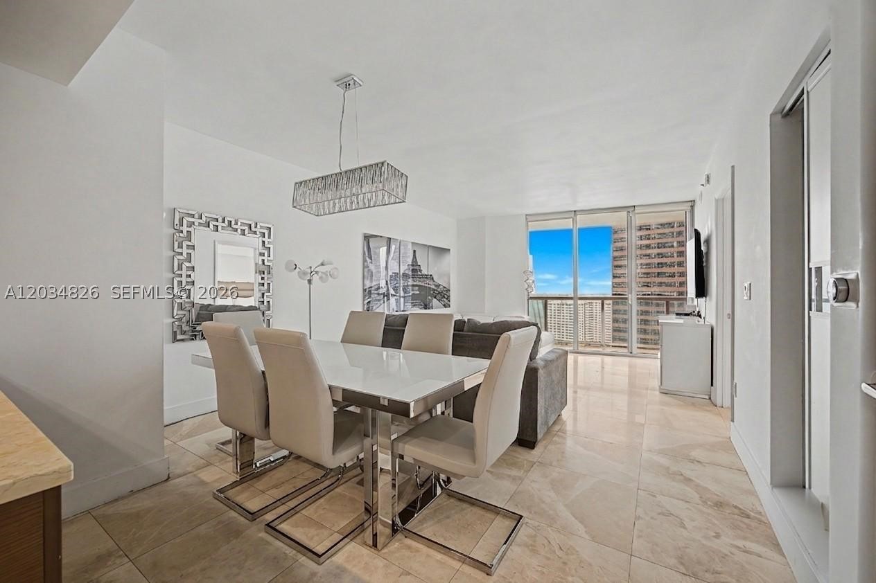 485 Brickell Ave #2209, Miami FL 33131