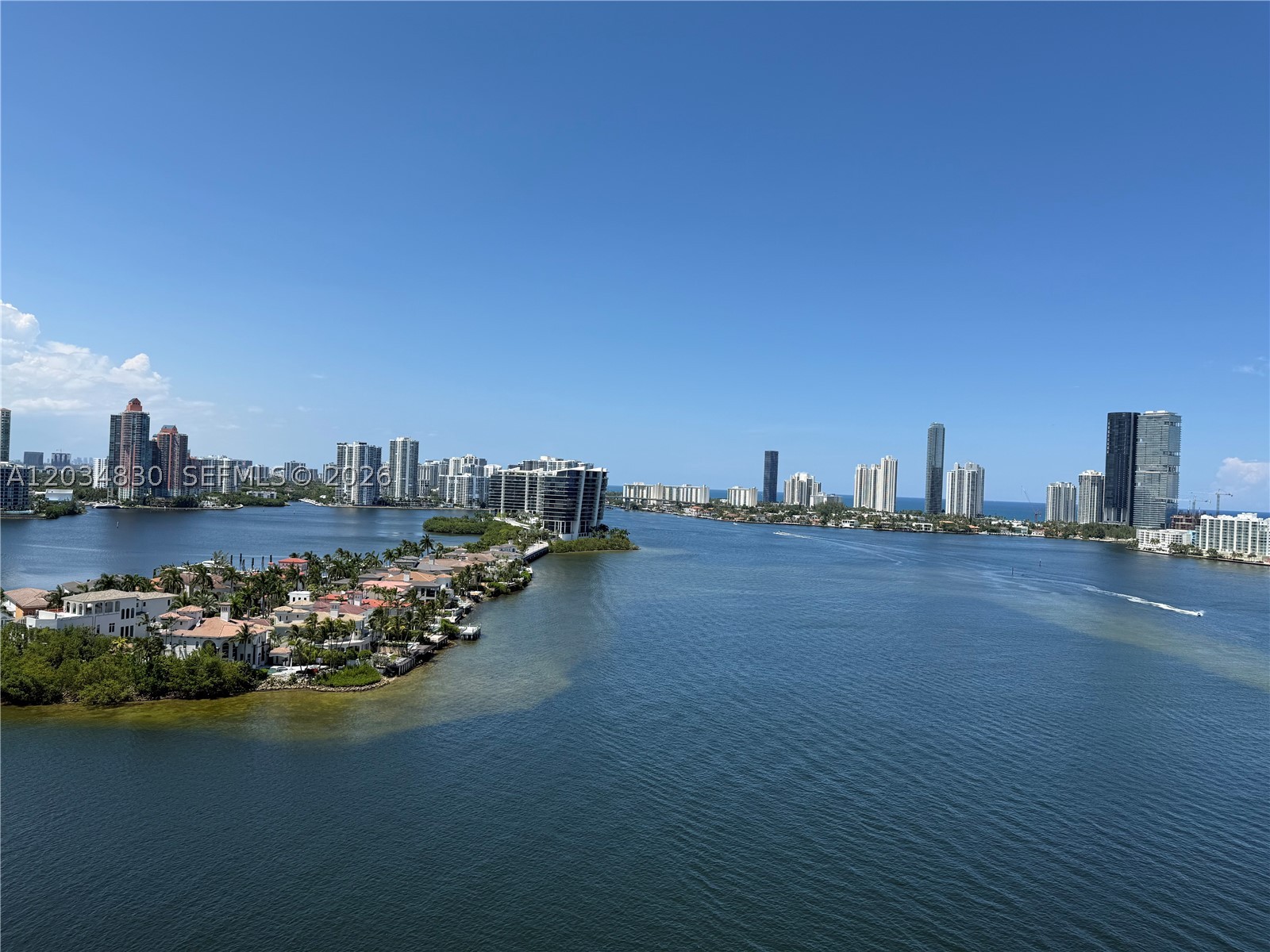 2800 Island Blvd #1803, Aventura FL 33160