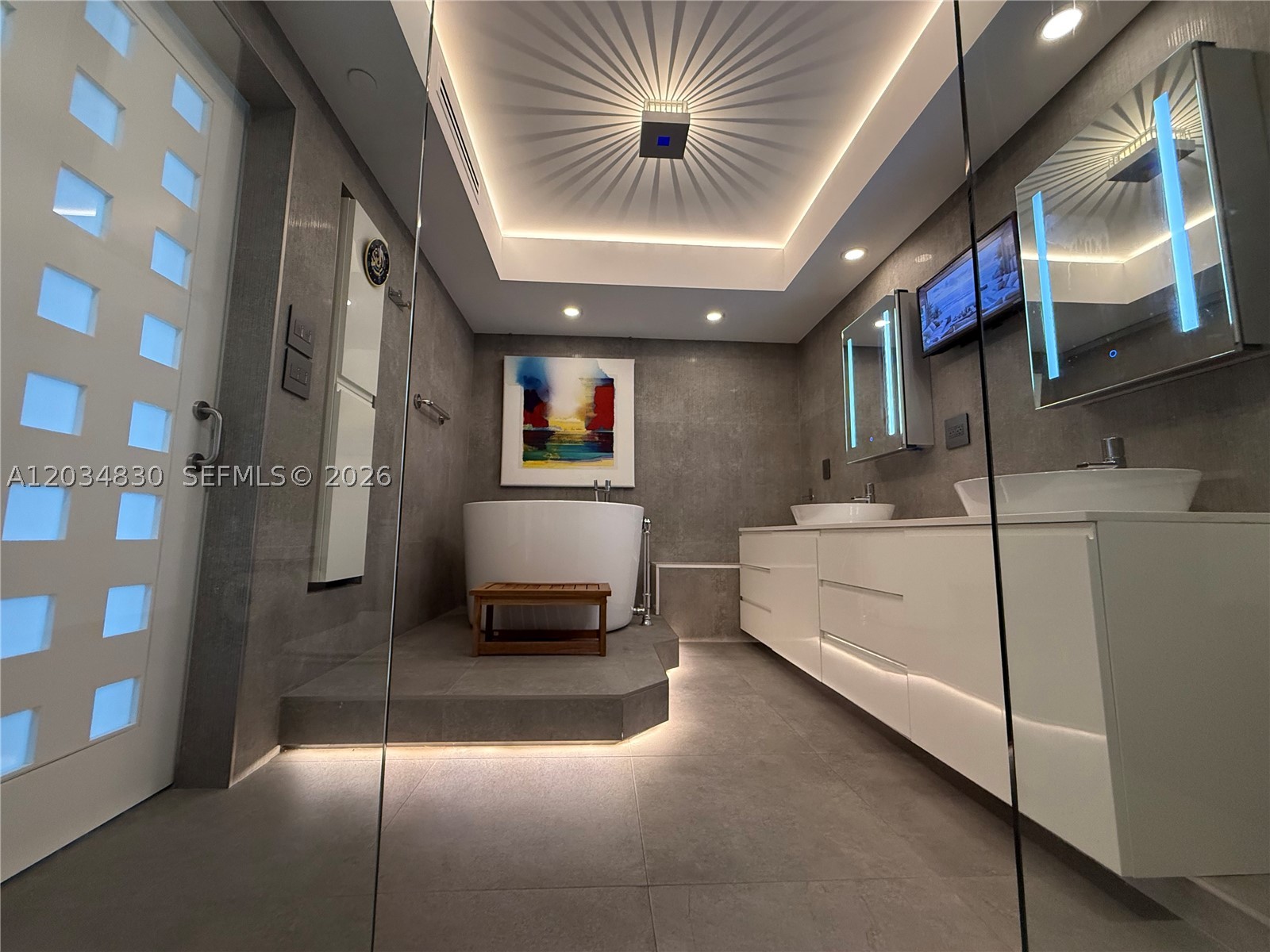 2800 Island Blvd #1803, Aventura FL 33160