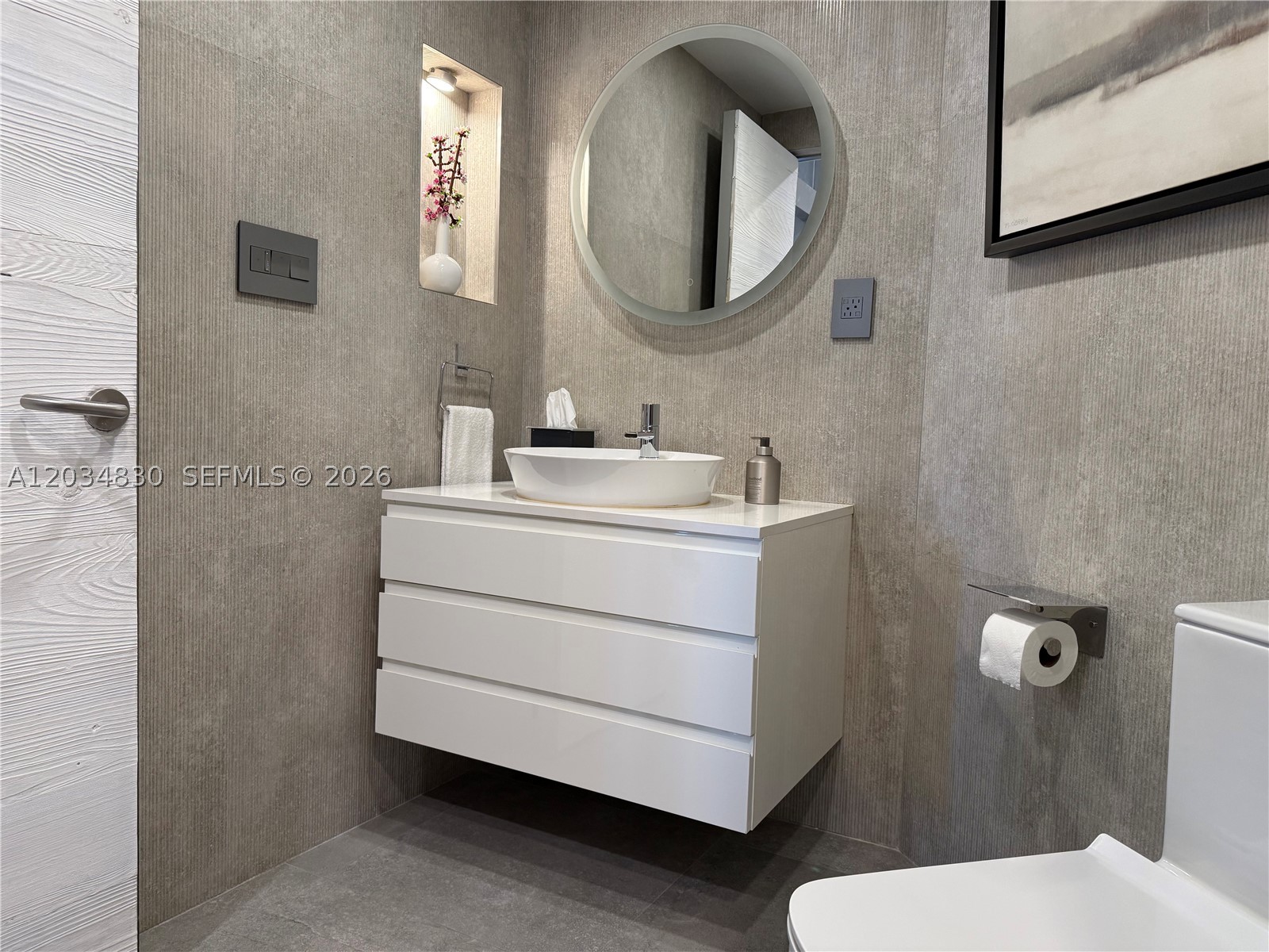 2800 Island Blvd #1803, Aventura FL 33160