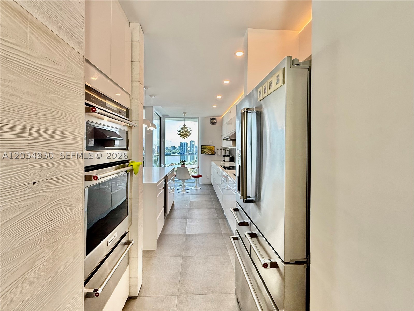 2800 Island Blvd #1803, Aventura FL 33160