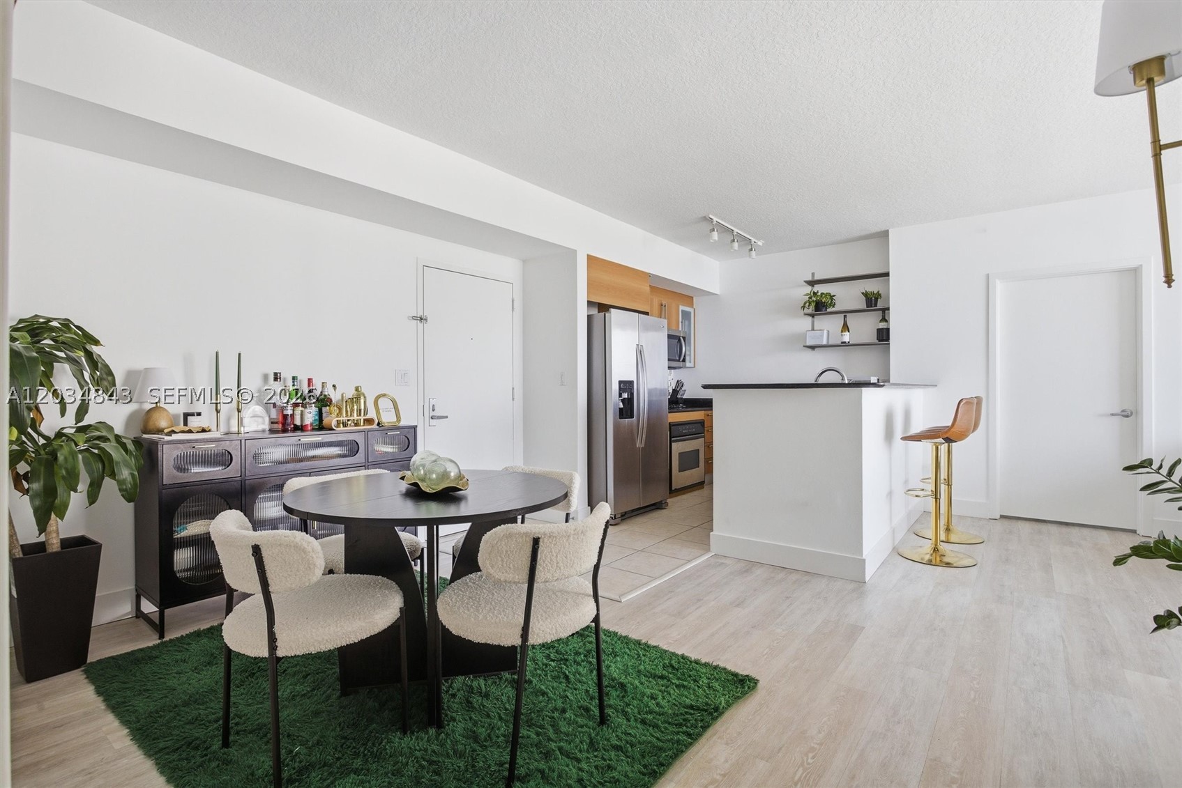 325 S Biscayne Blvd #4022, Miami FL 33131