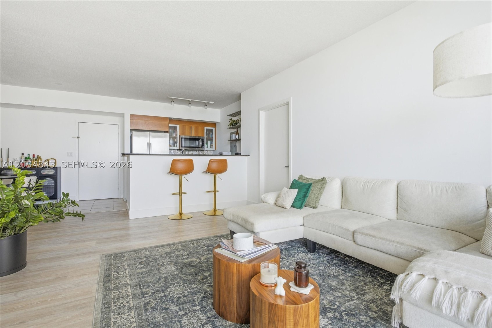 325 S Biscayne Blvd #4022, Miami FL 33131