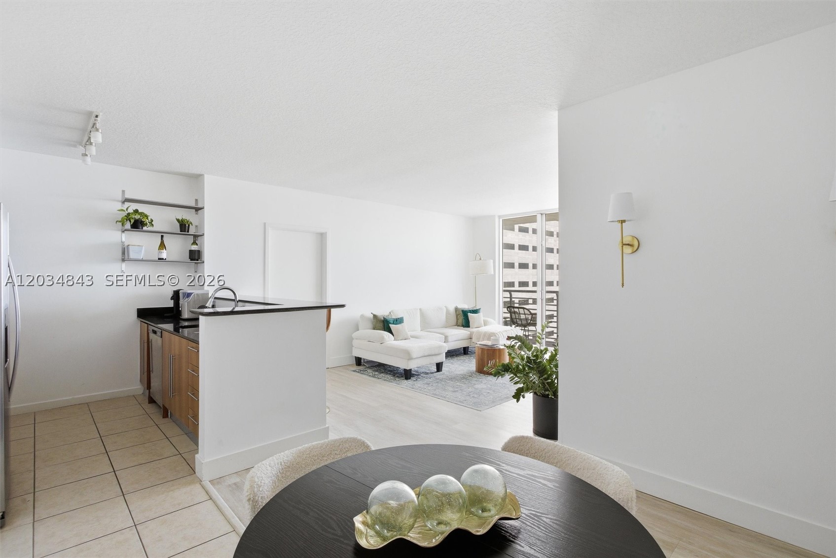 325 S Biscayne Blvd #4022, Miami FL 33131