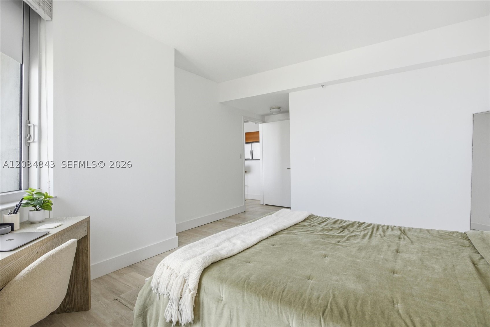 325 S Biscayne Blvd #4022, Miami FL 33131