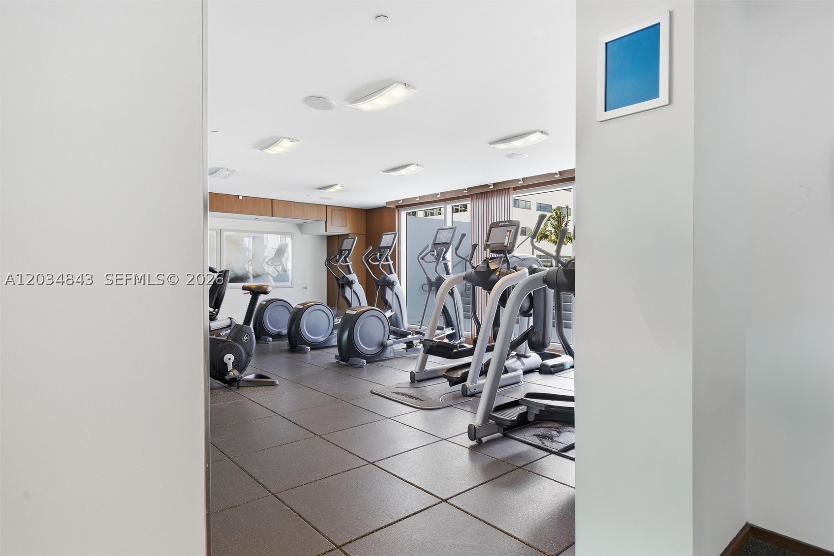325 S Biscayne Blvd #4022, Miami FL 33131