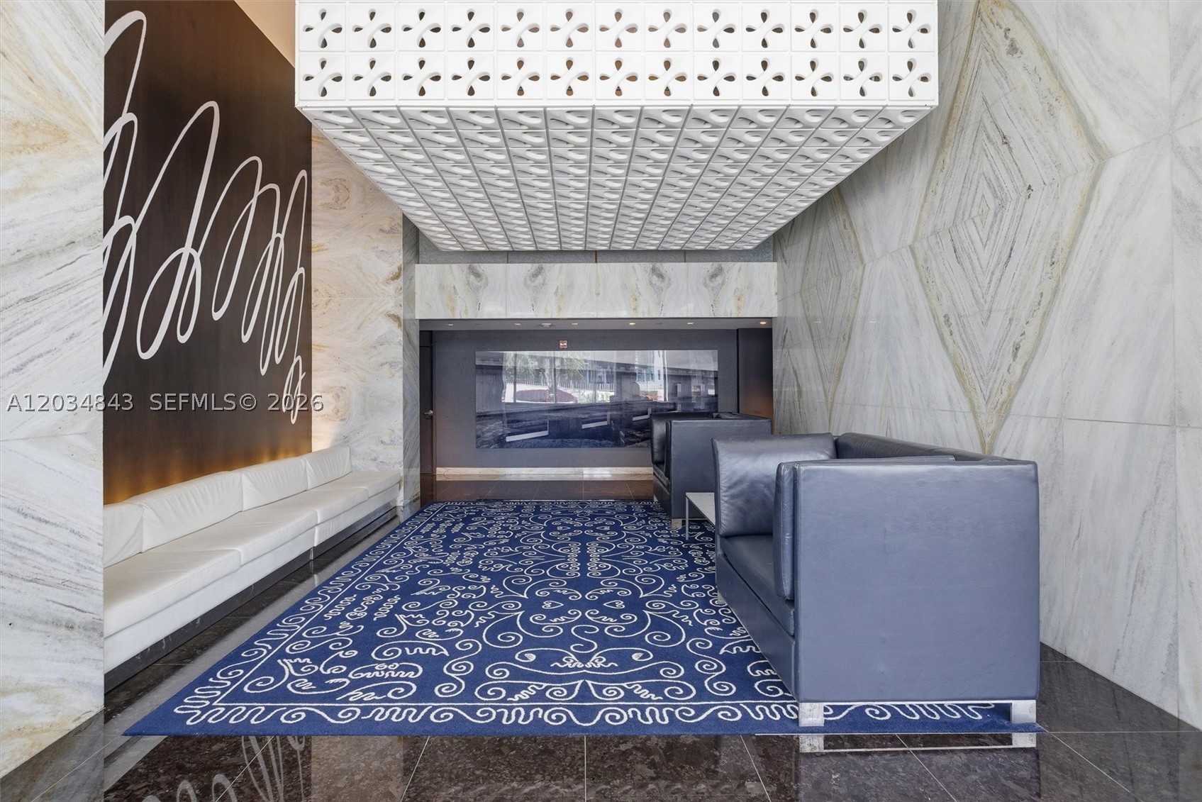325 S Biscayne Blvd #4022, Miami FL 33131