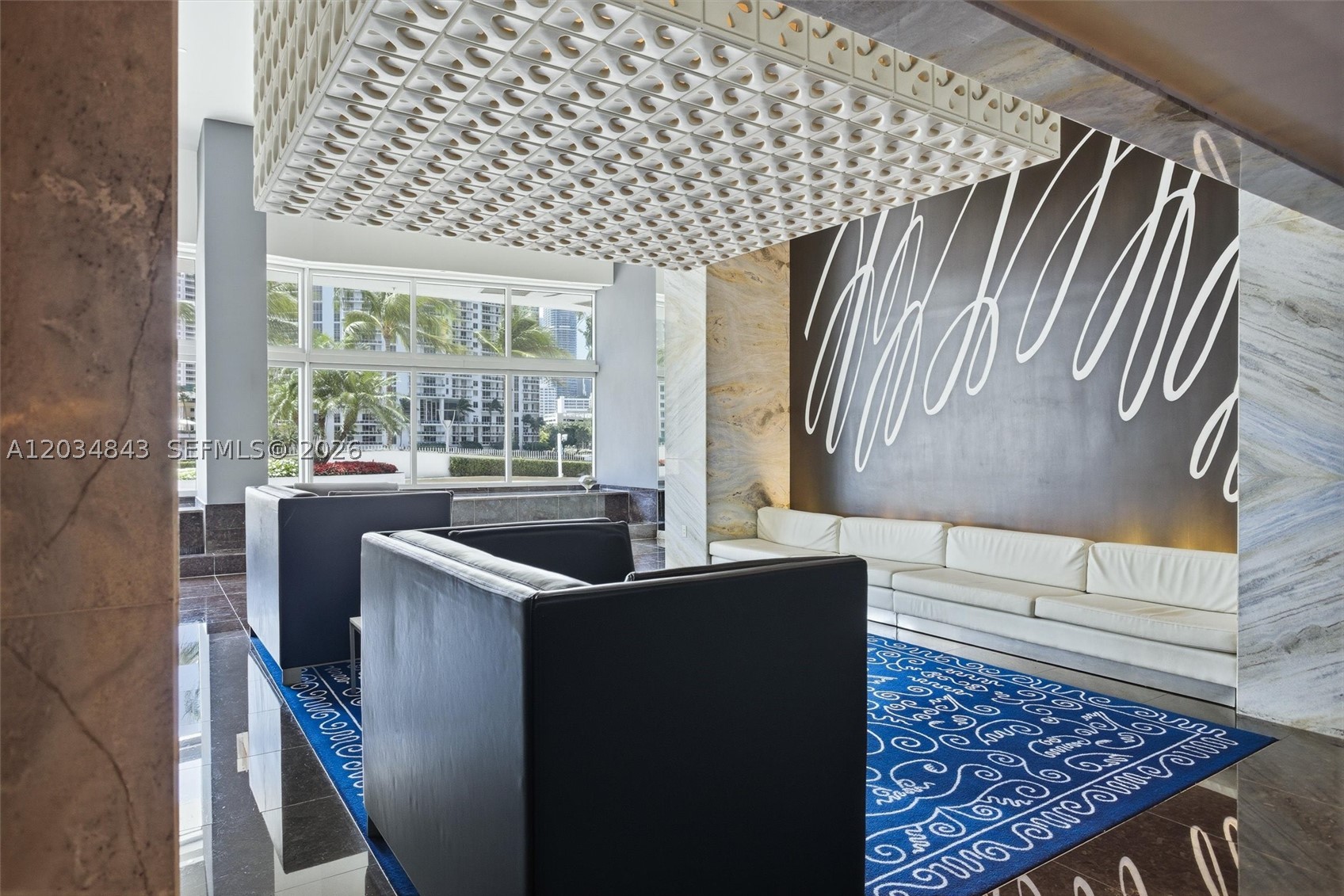 325 S Biscayne Blvd #4022, Miami FL 33131