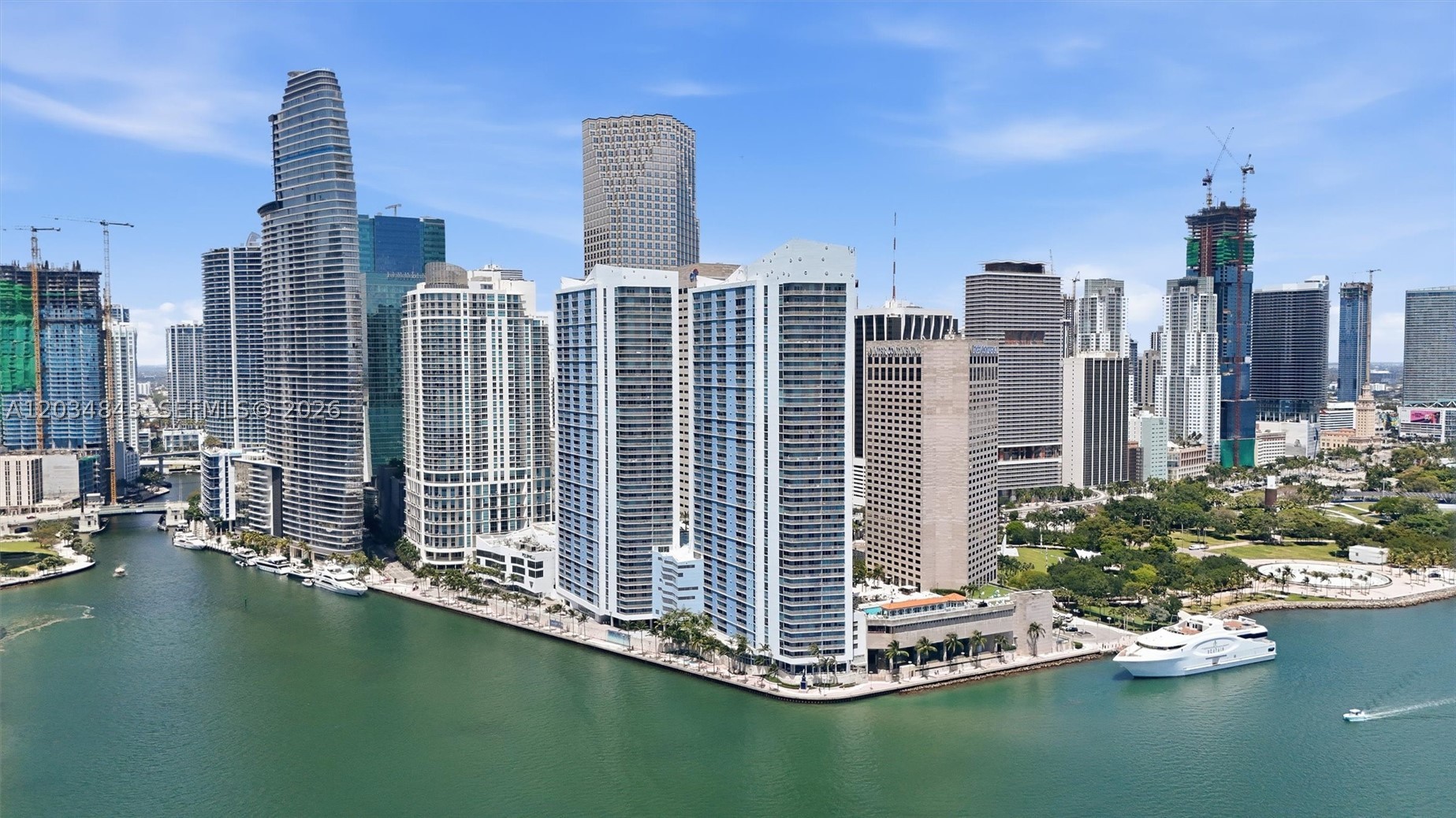 325 S Biscayne Blvd #4022, Miami FL 33131
