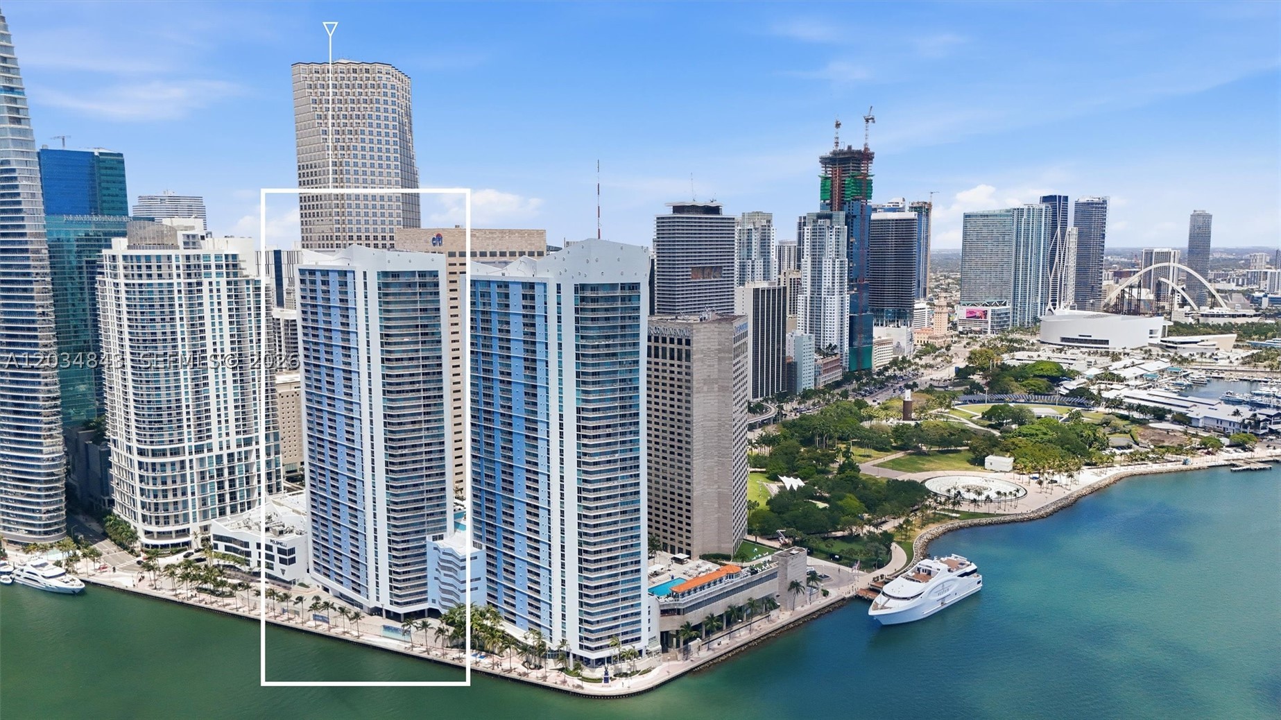 325 S Biscayne Blvd #4022, Miami FL 33131