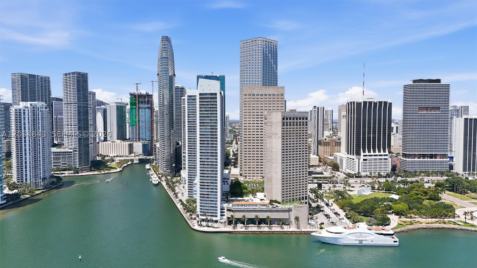325 S Biscayne Blvd #4022, Miami FL 33131