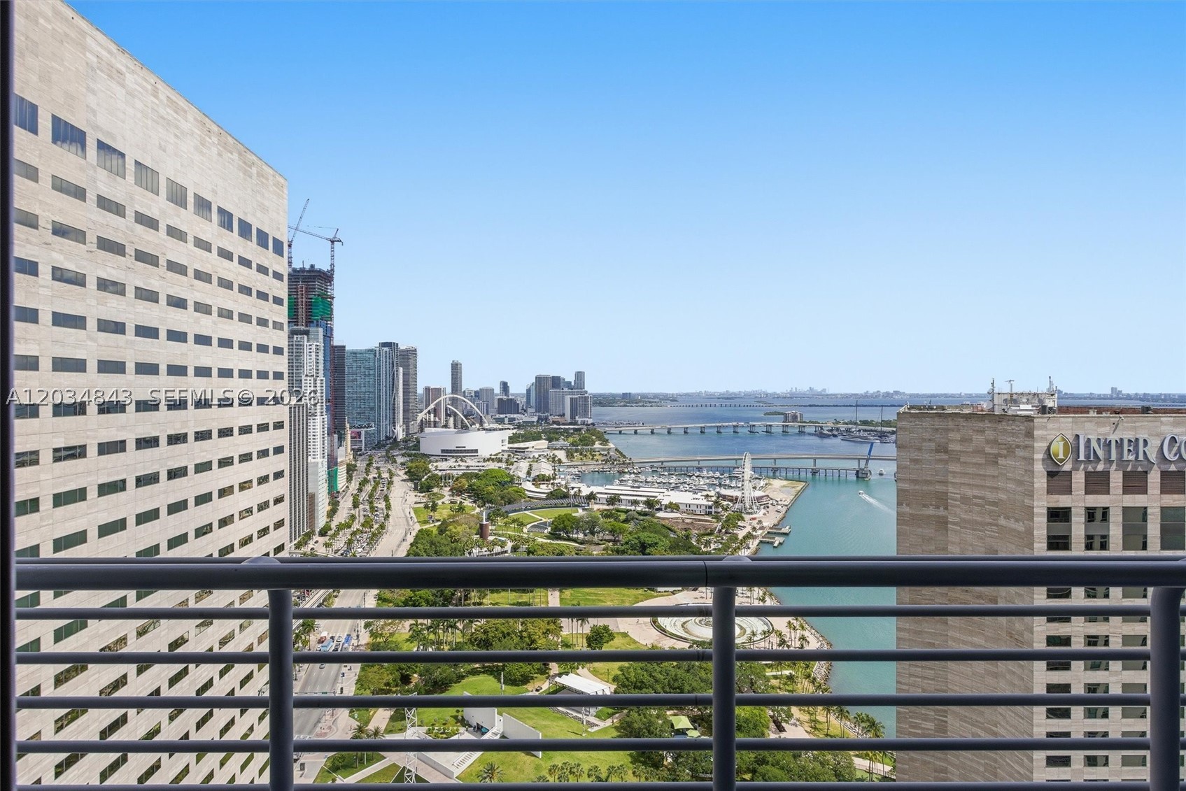 325 S Biscayne Blvd #4022, Miami FL 33131
