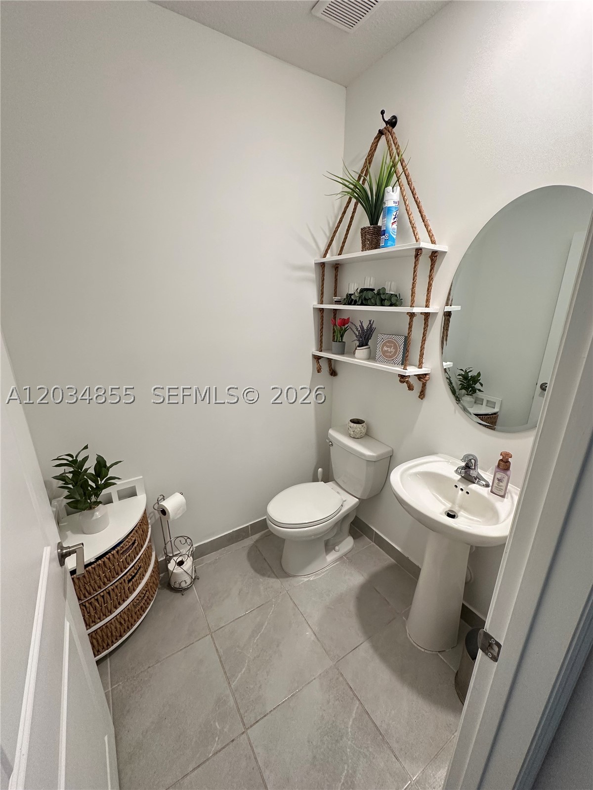 20866 NE 7th Pl, Miami FL 33179