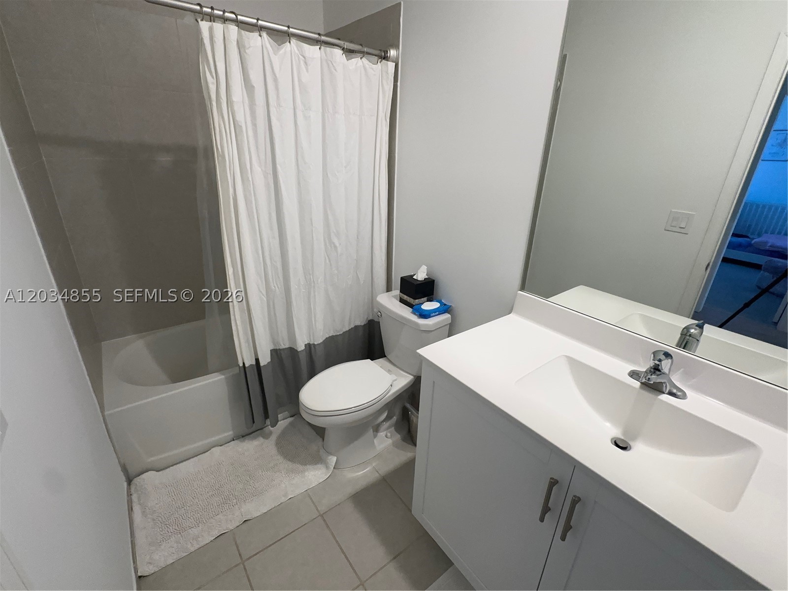 20866 NE 7th Pl, Miami FL 33179