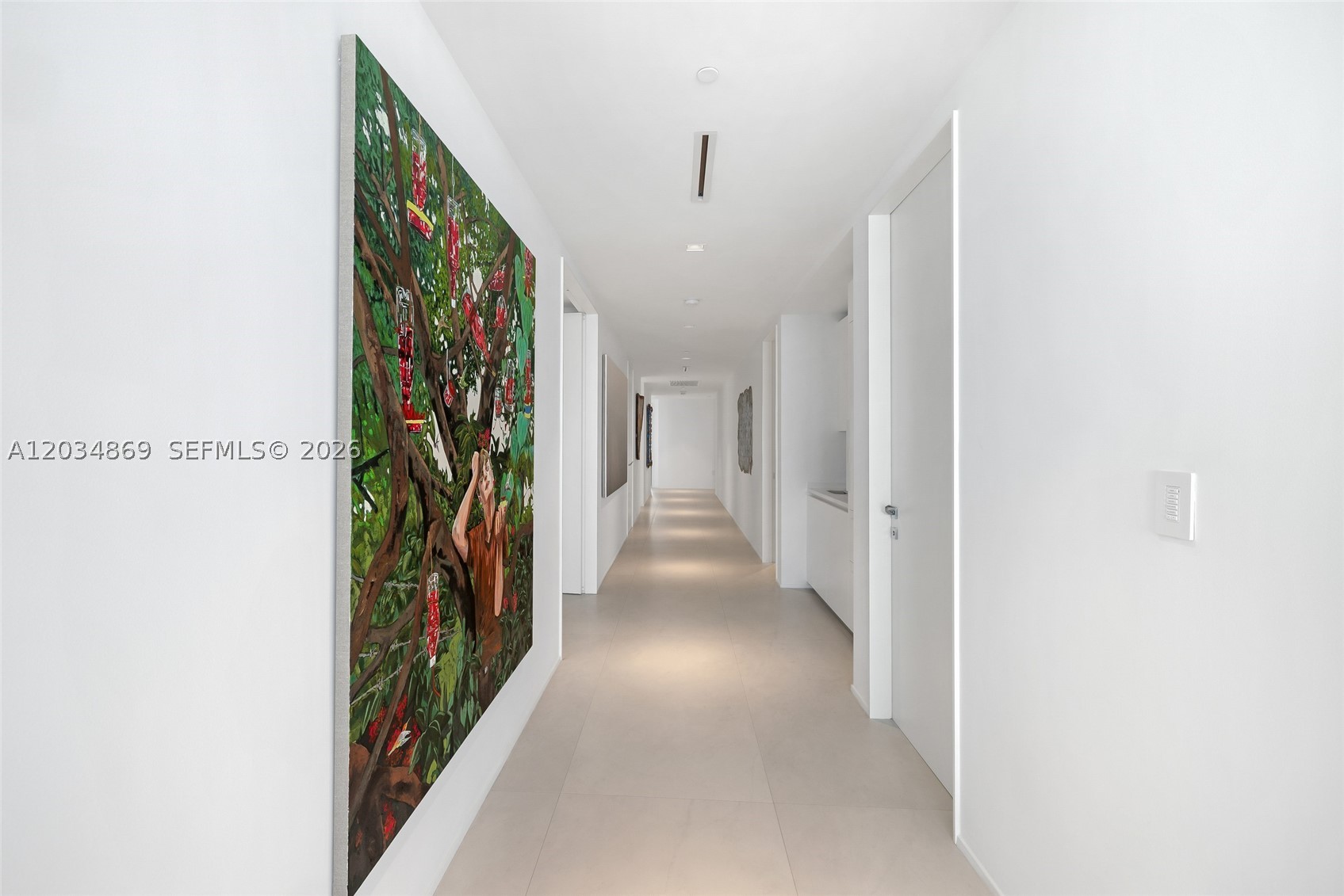 1000 Biscayne Blvd #3701, Miami FL 33132
