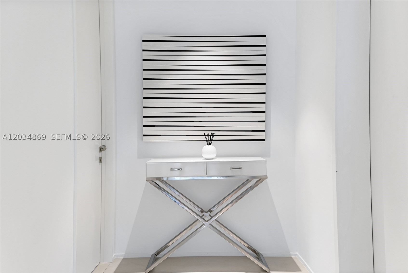 1000 Biscayne Blvd #3701, Miami FL 33132
