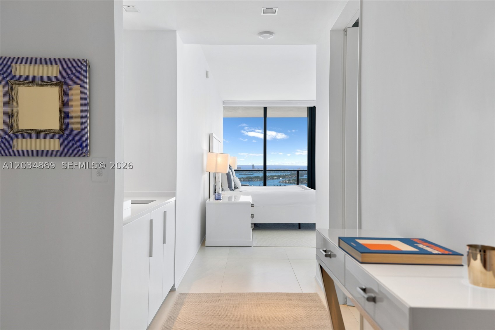 1000 Biscayne Blvd #3701, Miami FL 33132