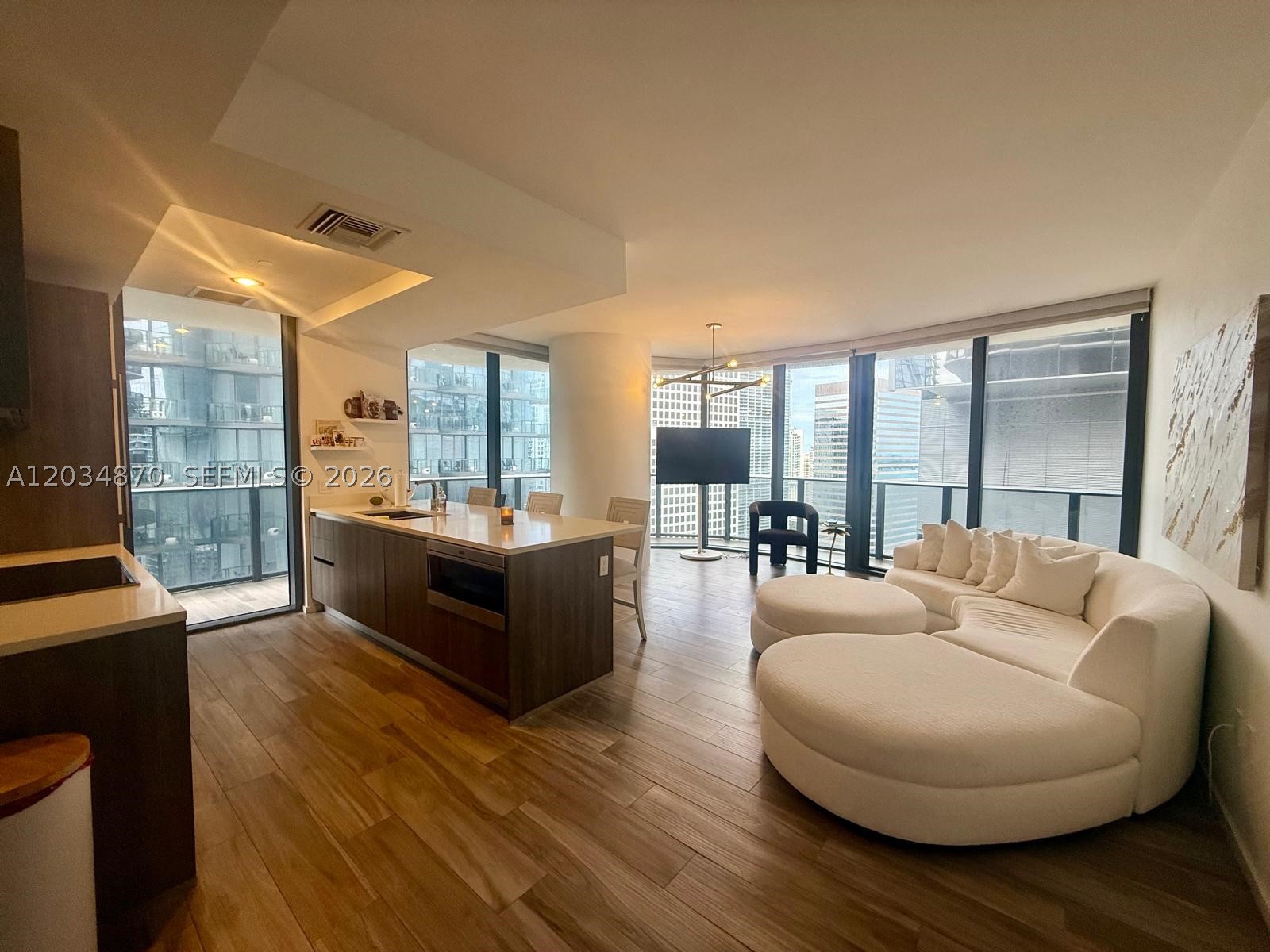 801 S Miami Ave #3005, Miami FL 33130