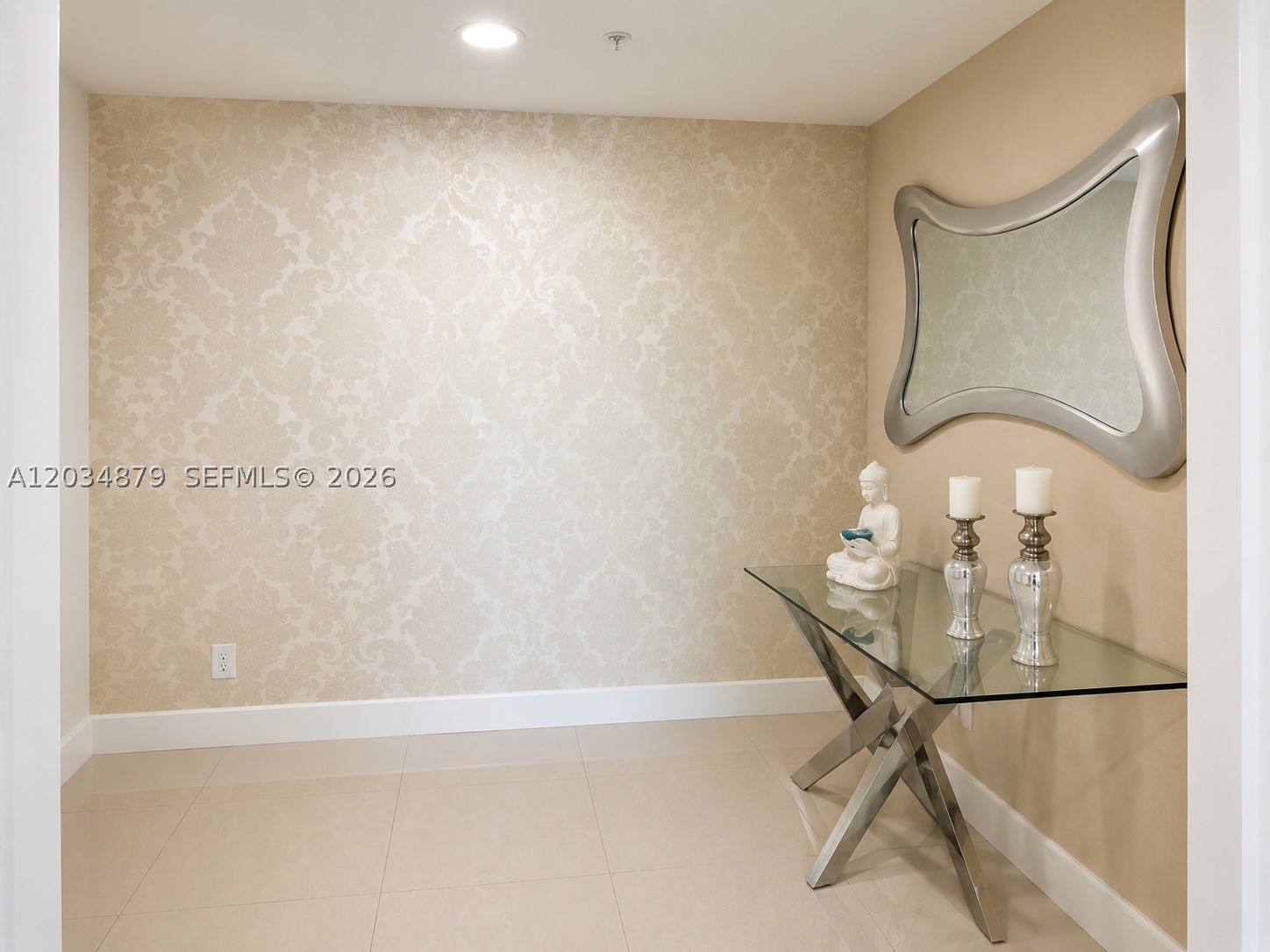 14951 ROYAL OAKS LN #1601, North Miami FL 33181