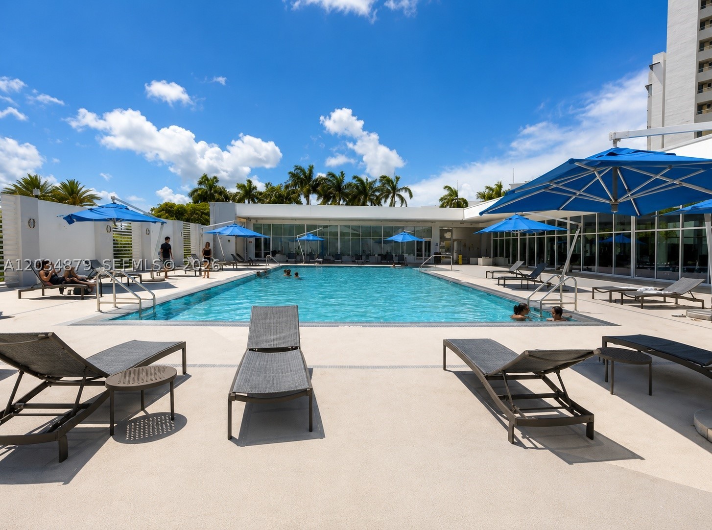 14951 ROYAL OAKS LN #1601, North Miami FL 33181