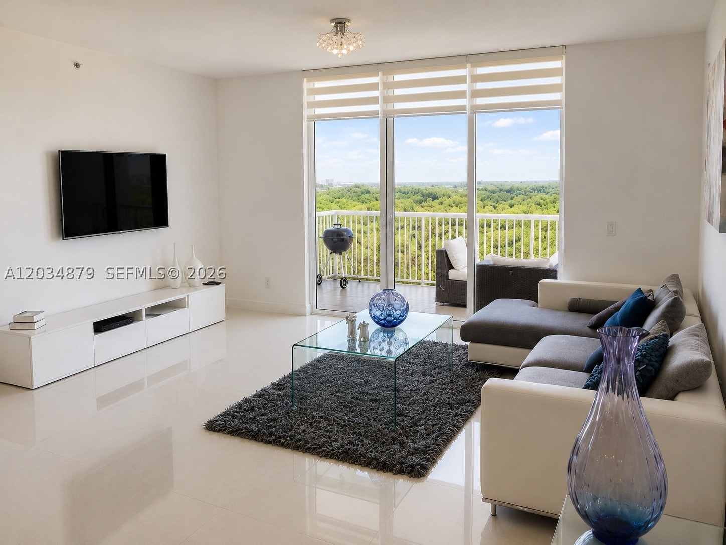 14951 ROYAL OAKS LN #1601, North Miami FL 33181