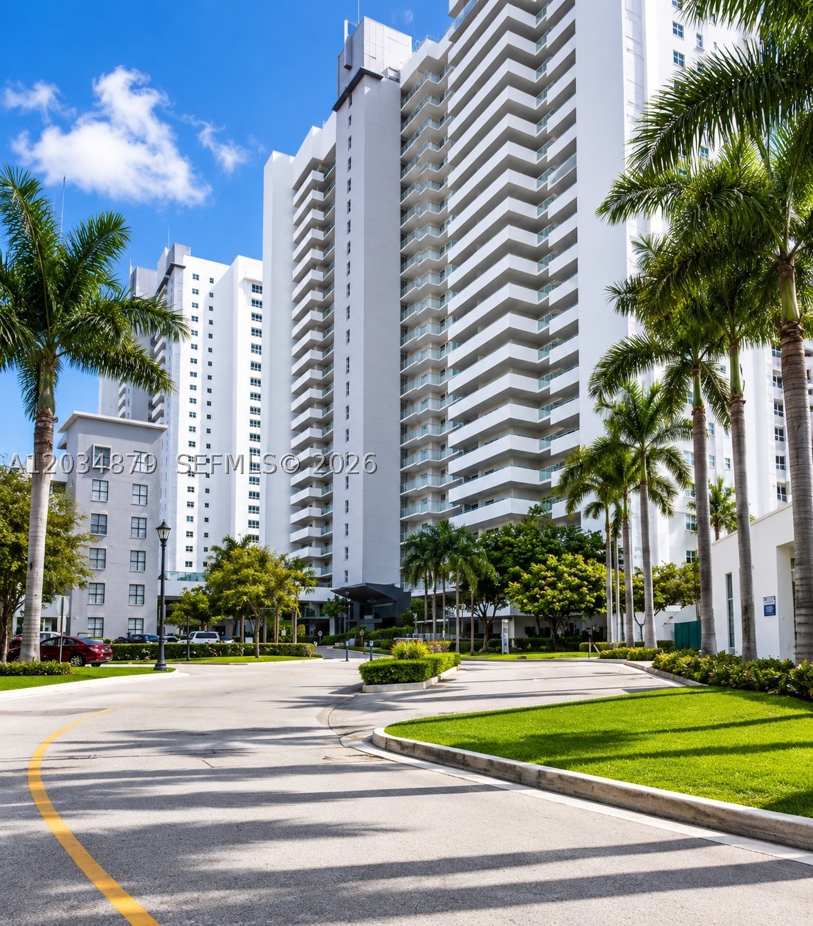 14951 ROYAL OAKS LN #1601, North Miami FL 33181