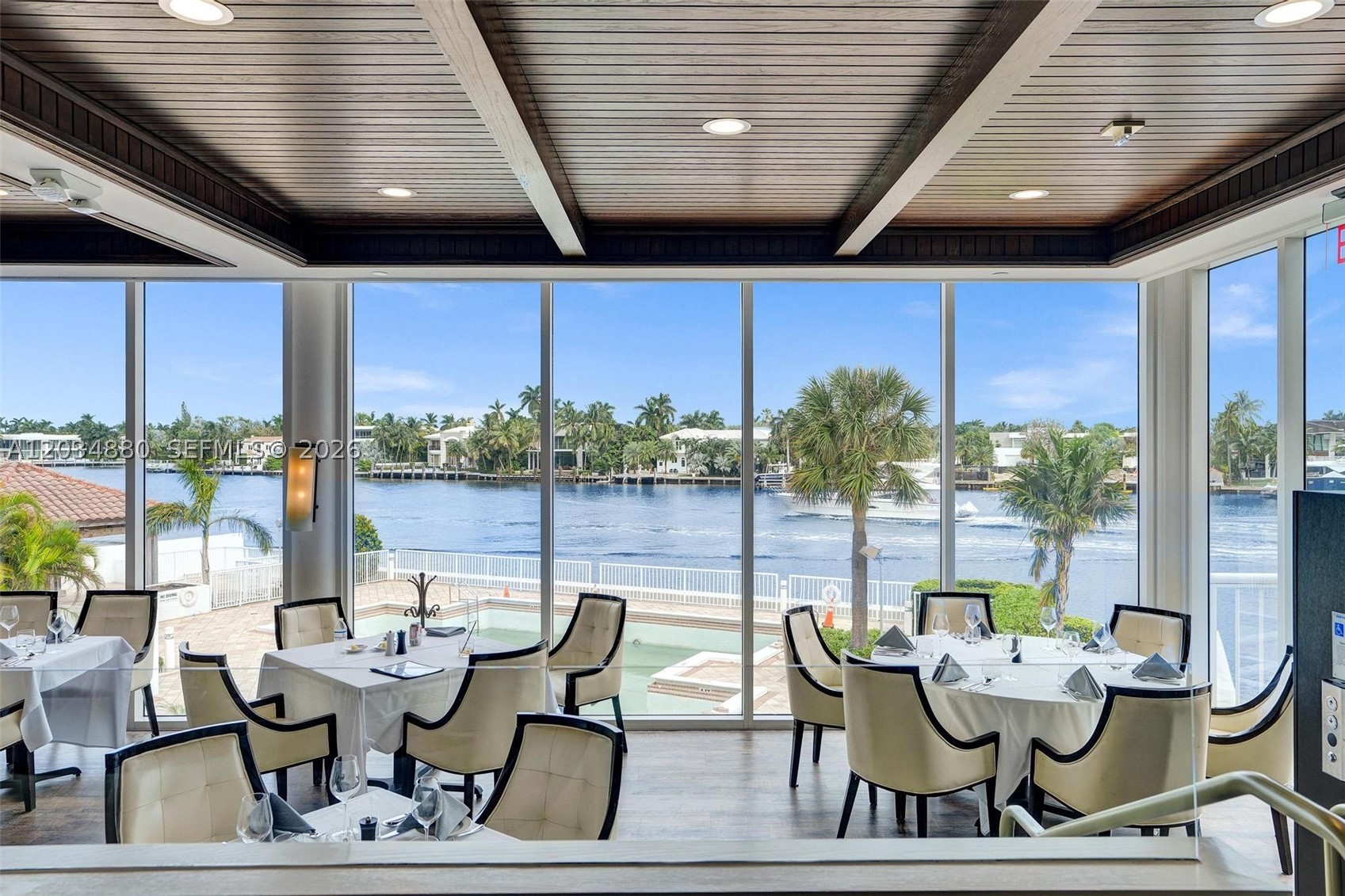 20281 E Country Club Dr #615, Aventura FL 33180