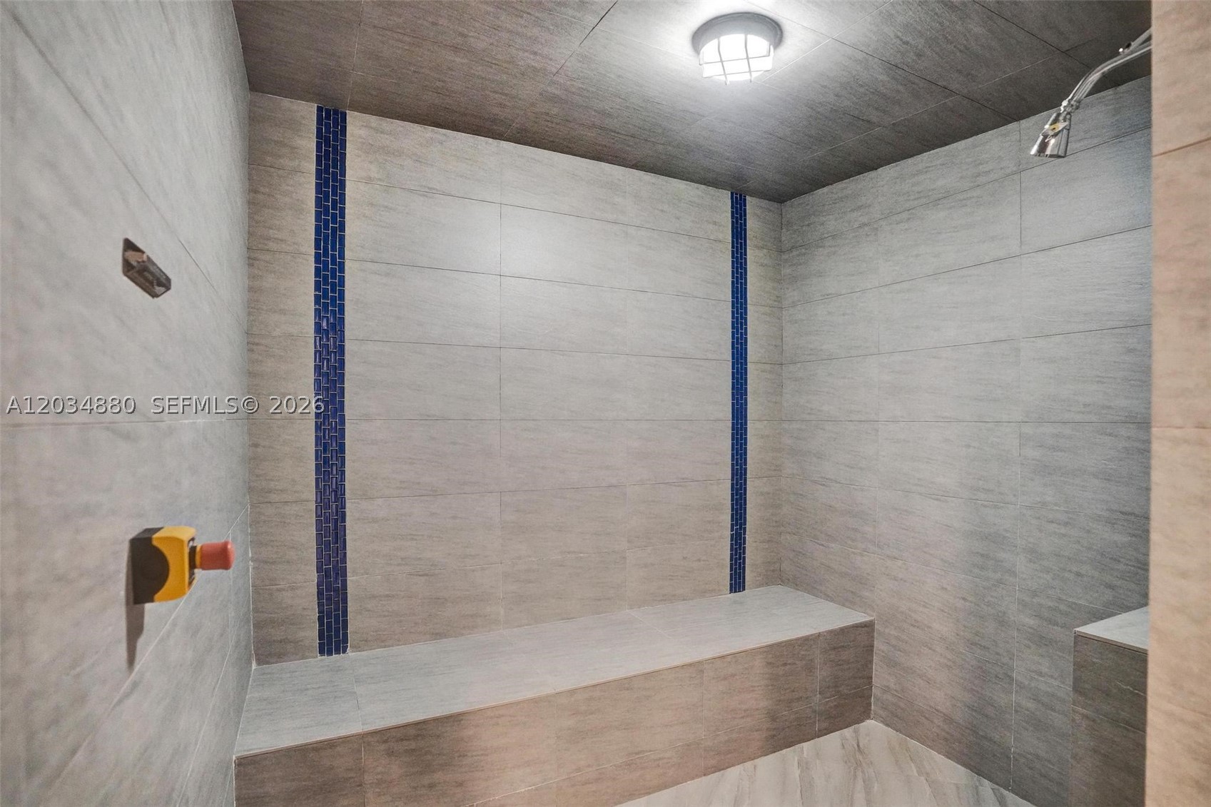 20281 E Country Club Dr #615, Aventura FL 33180