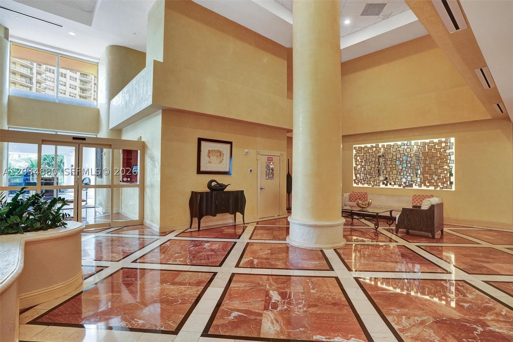 20281 E Country Club Dr #615, Aventura FL 33180