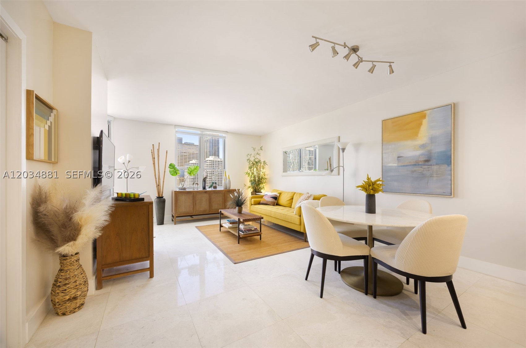 701 Brickell Key Blvd #901, Miami FL 33131