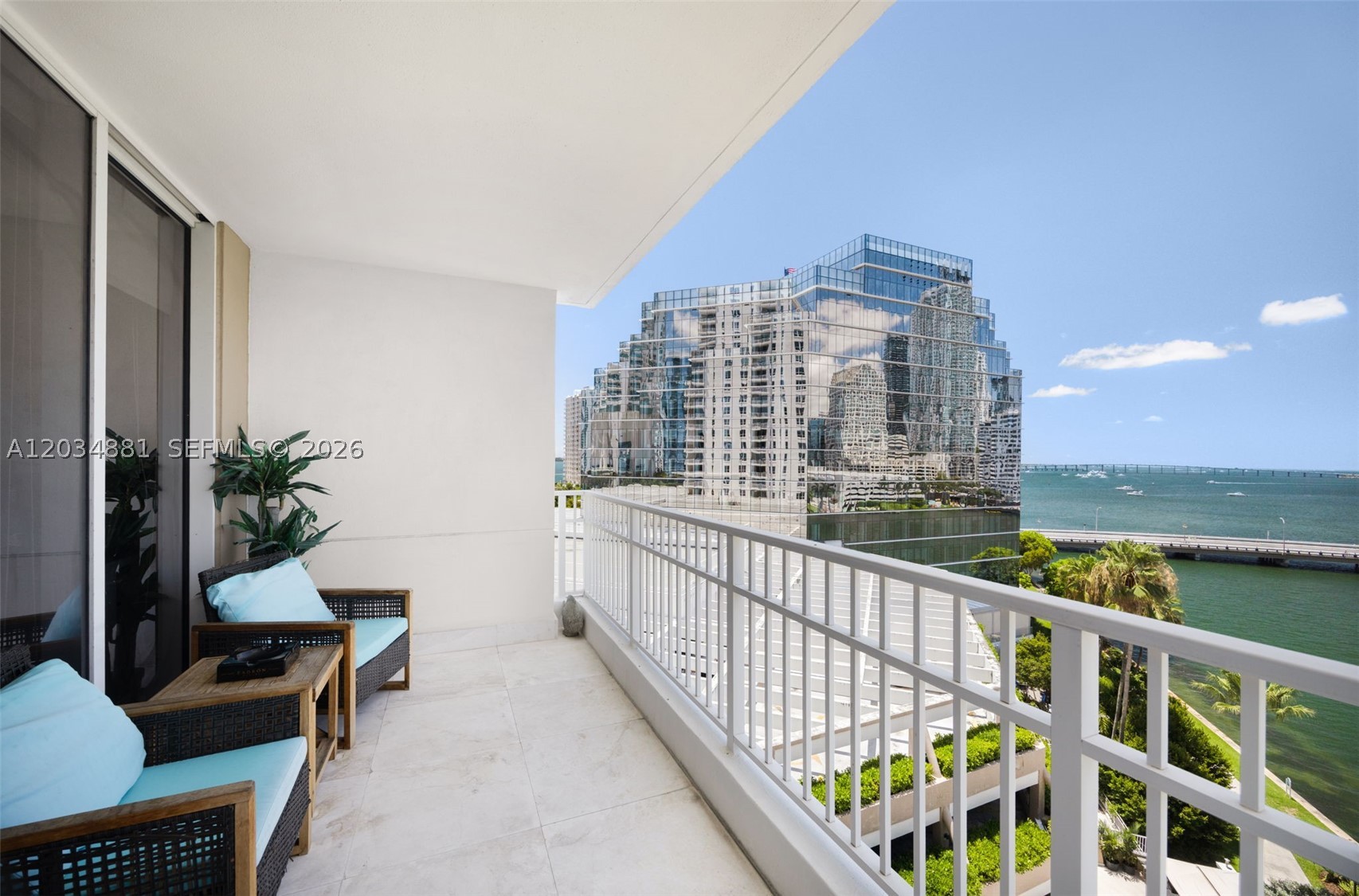 701 Brickell Key Blvd #901, Miami FL 33131