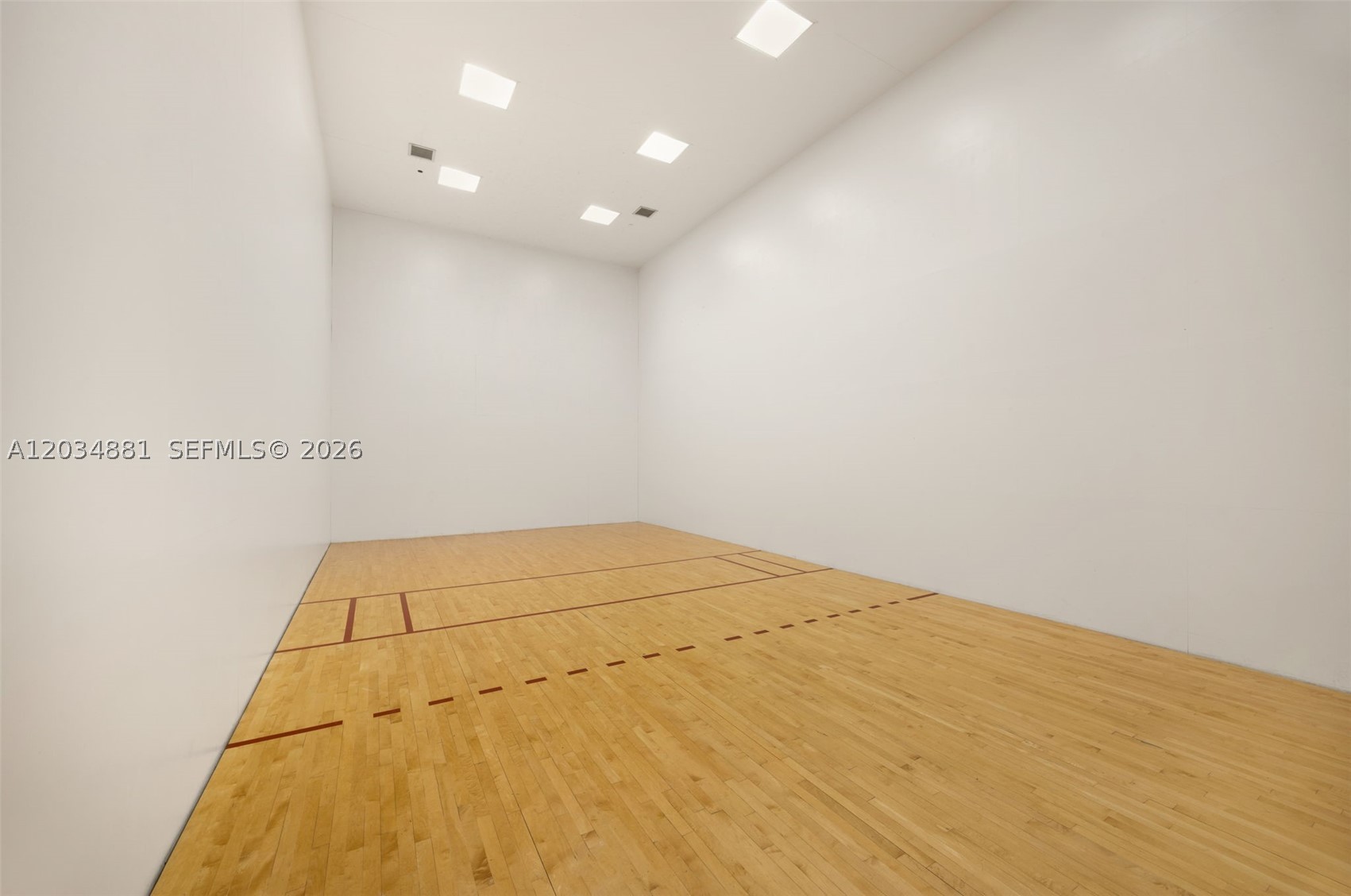 701 Brickell Key Blvd #901, Miami FL 33131