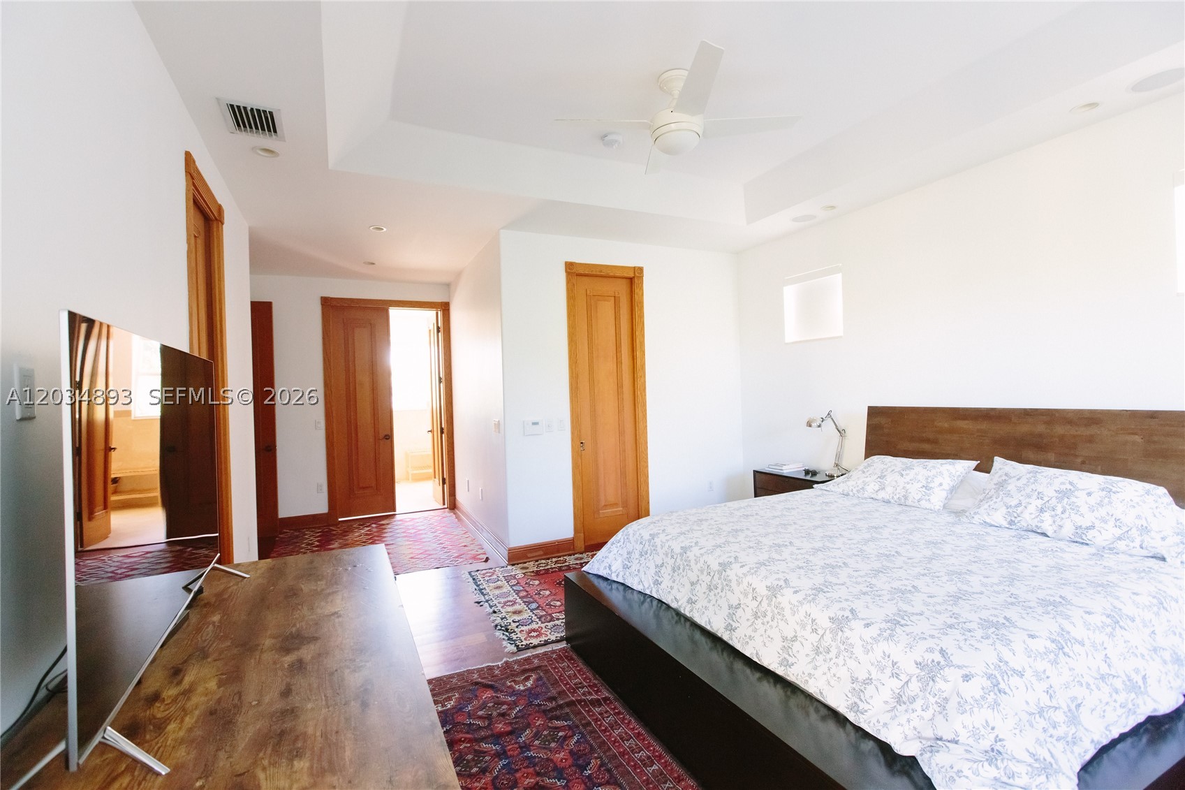 335 W Enid Dr, Key Biscayne FL 33149