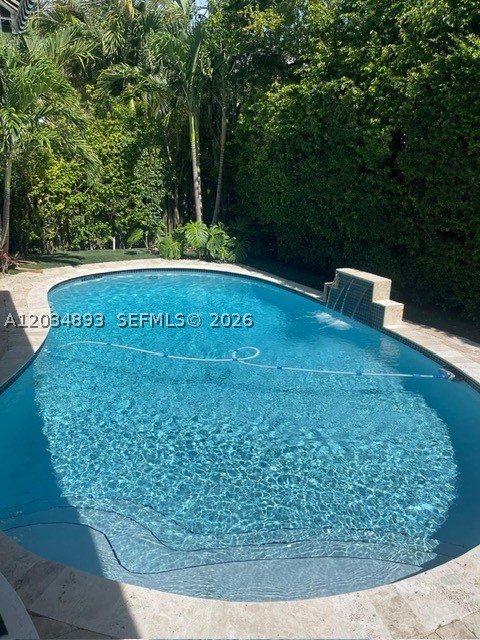 335 W Enid Dr, Key Biscayne FL 33149