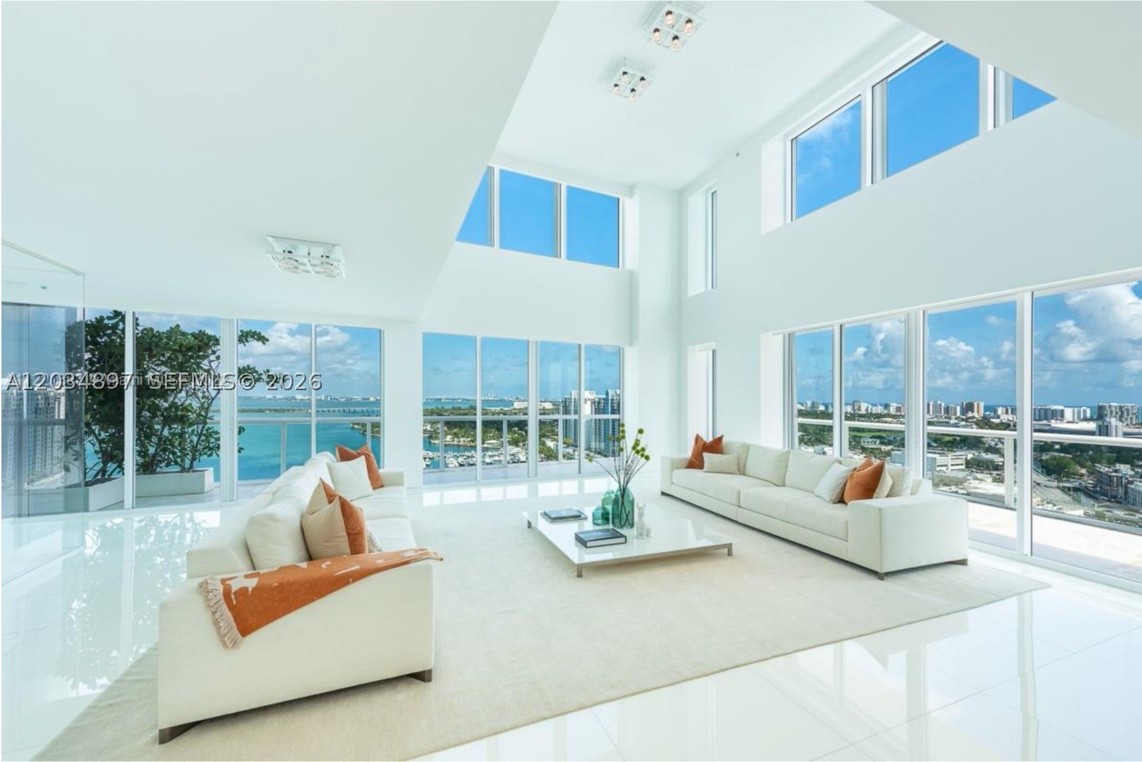 10 Venetian Way #PH04, Miami Beach FL 33139