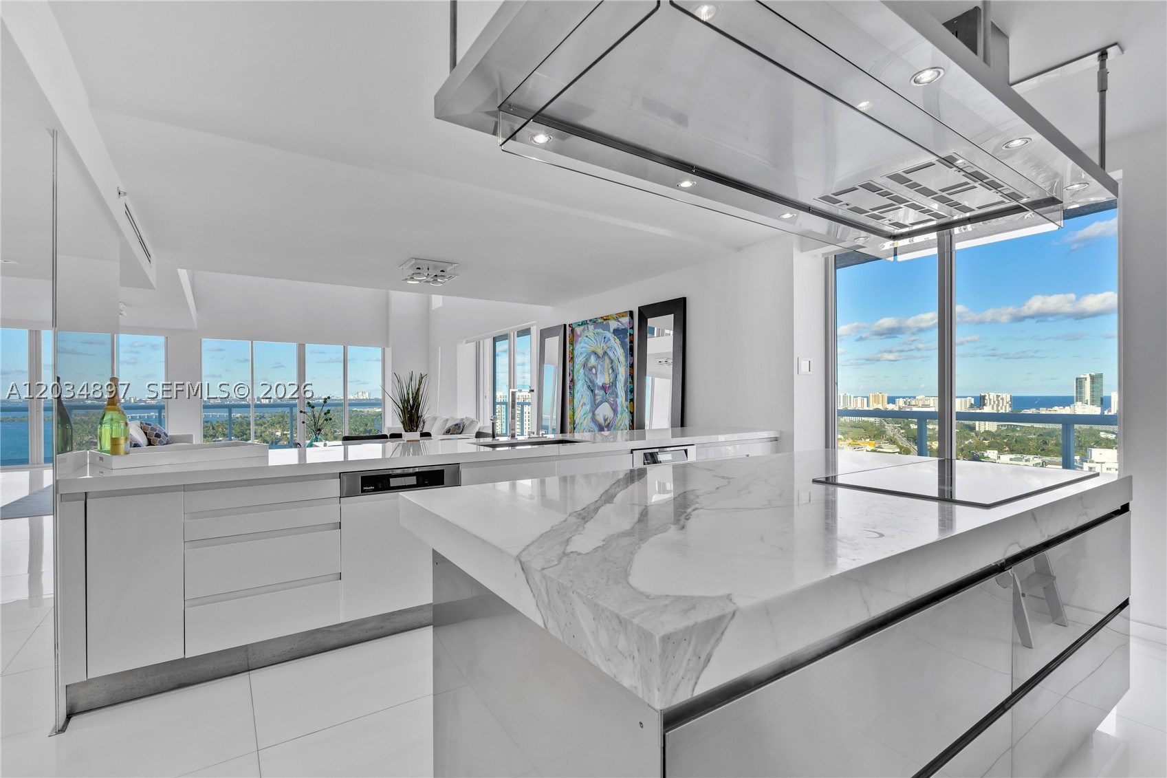 10 Venetian Way #PH04, Miami Beach FL 33139
