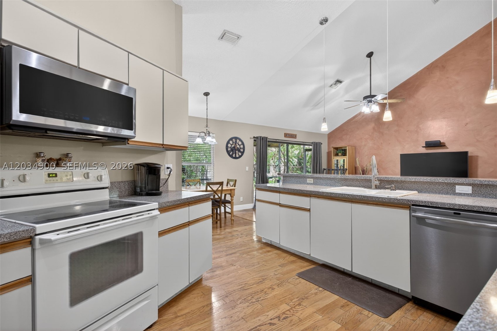 5115 NW 51st Ave, Coconut Creek FL 33073