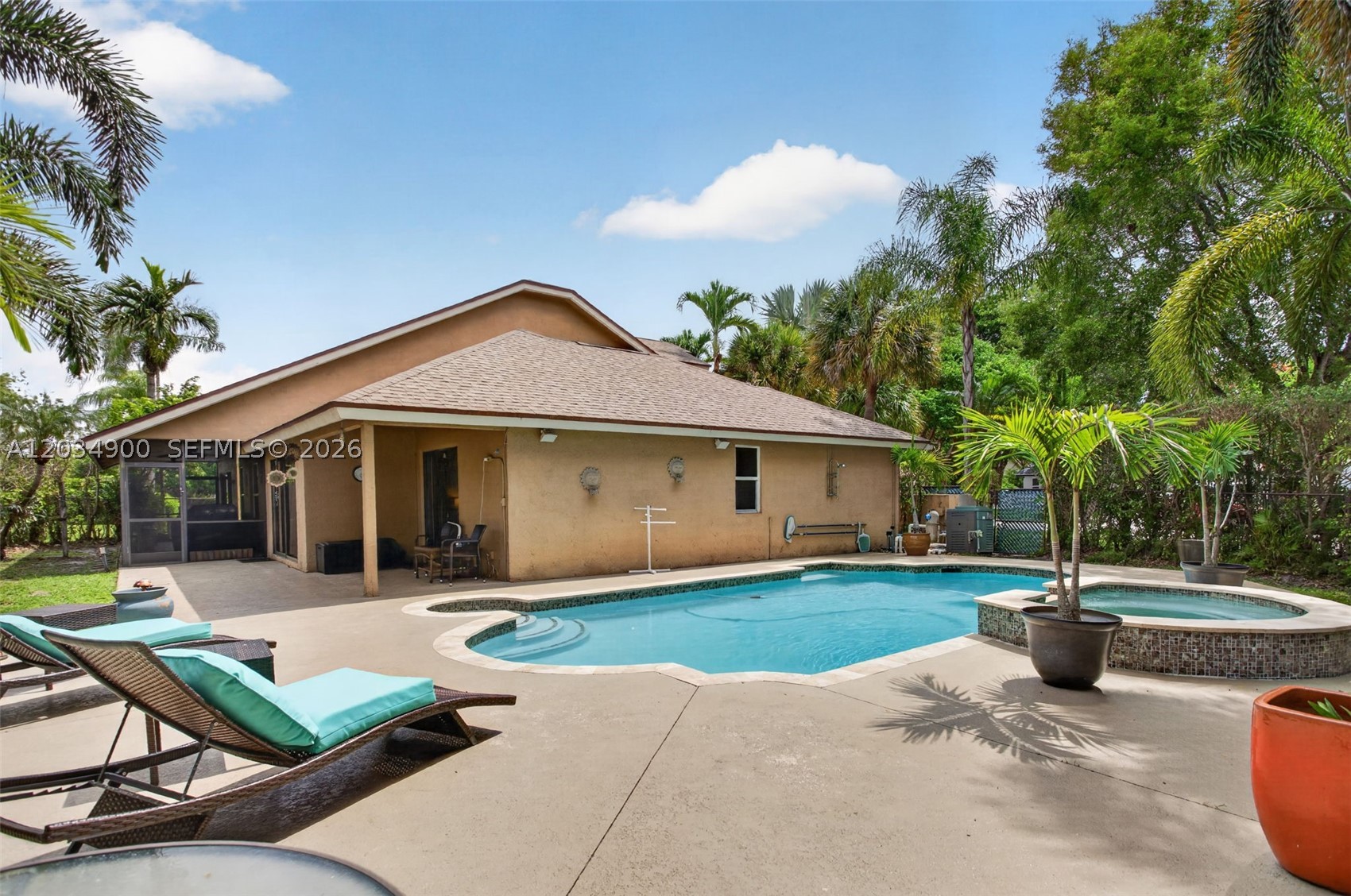 5115 NW 51st Ave, Coconut Creek FL 33073