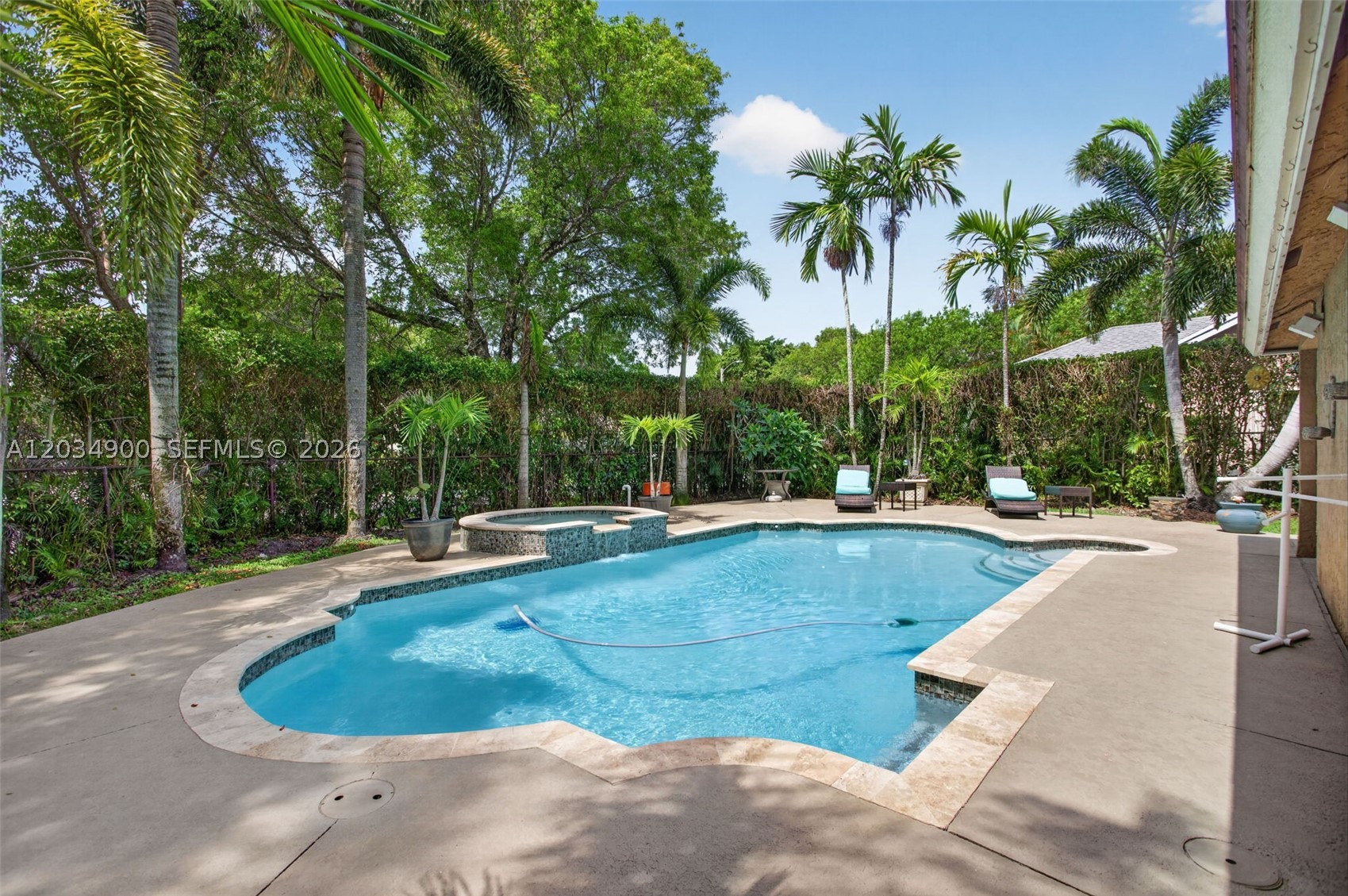 5115 NW 51st Ave, Coconut Creek FL 33073