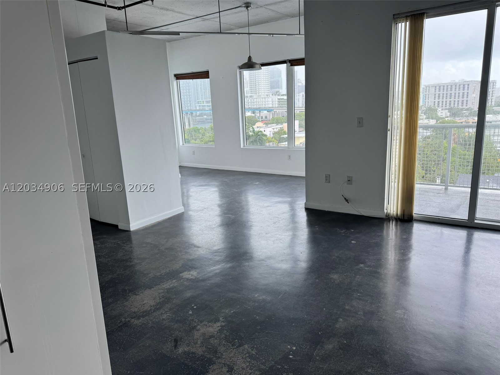 10 SW South River Dr #812, Miami FL 33130