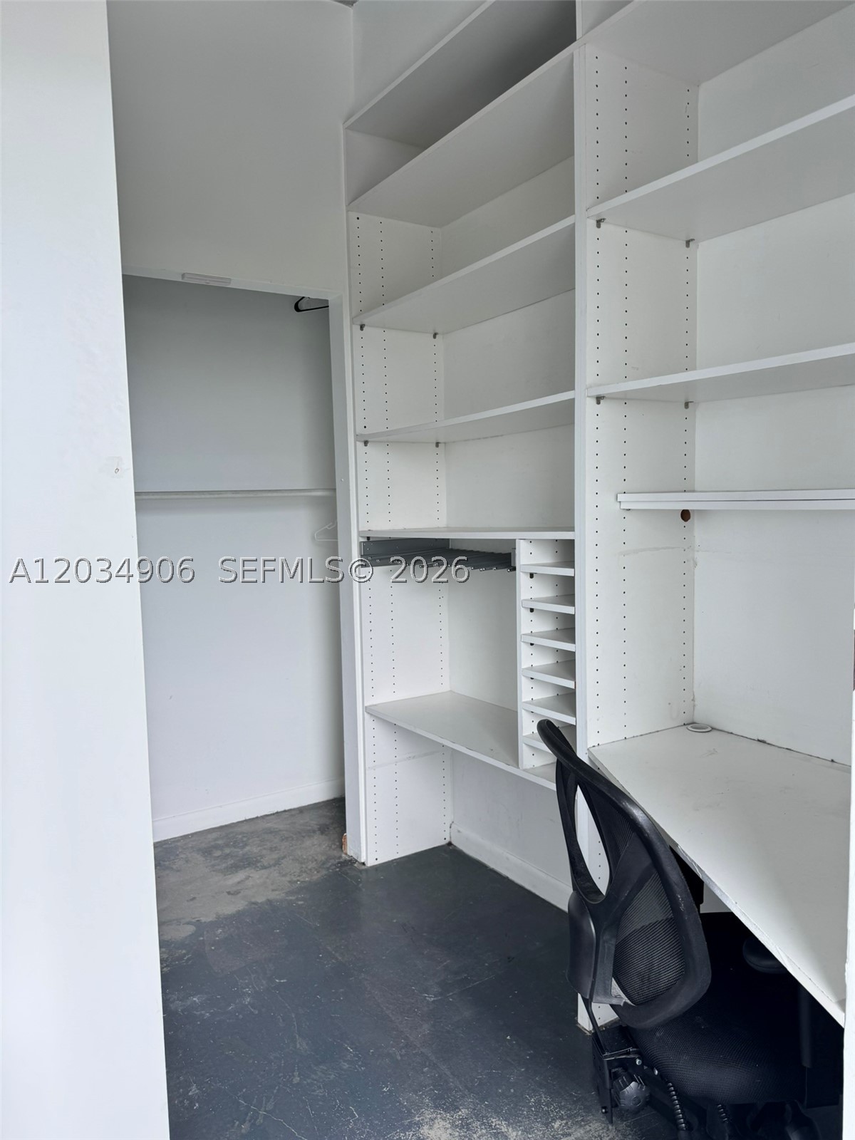 10 SW South River Dr #812, Miami FL 33130