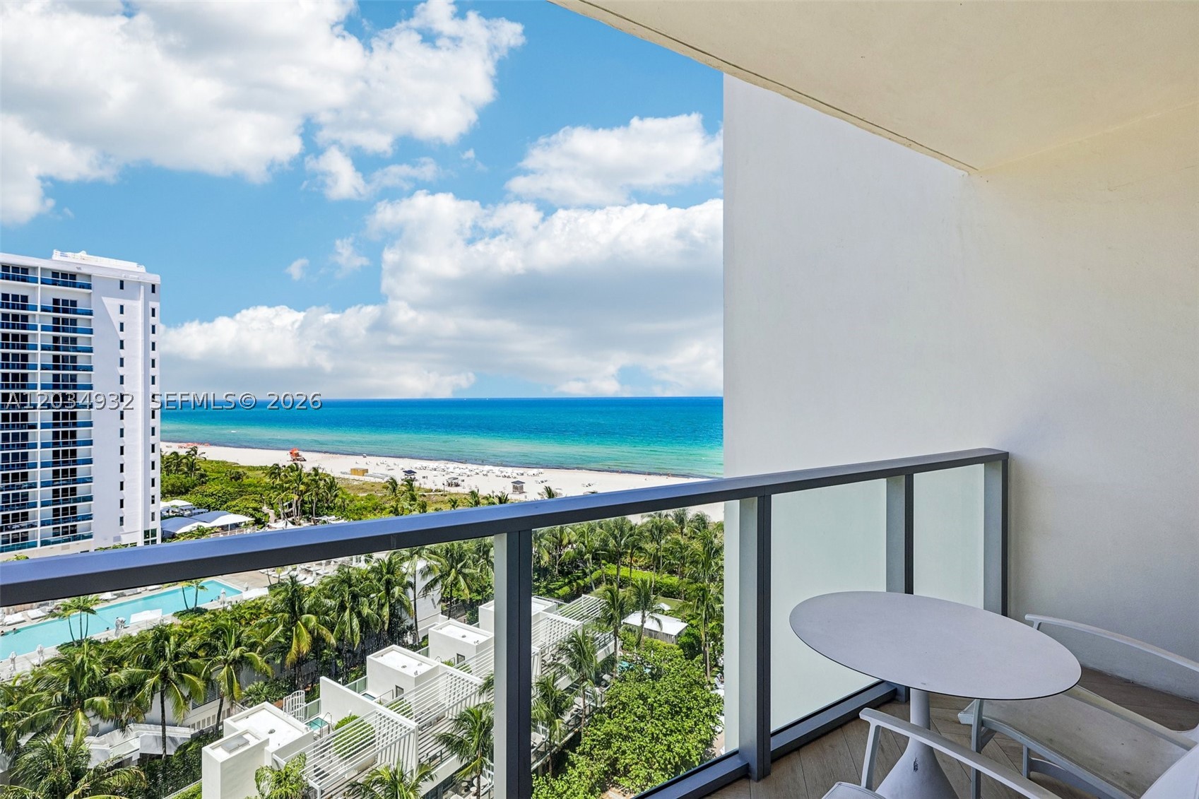 2201 Collins Ave #1019, Miami Beach FL 33139